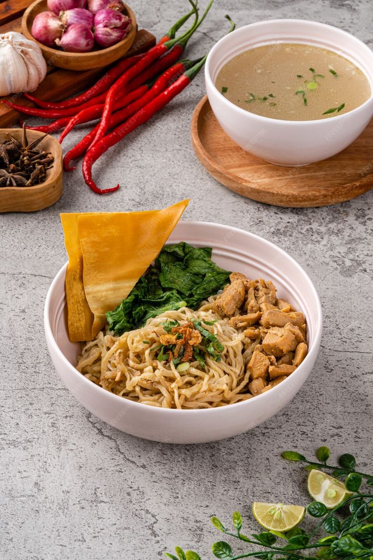 Mie Ayam Pak Waluyo foto 1
